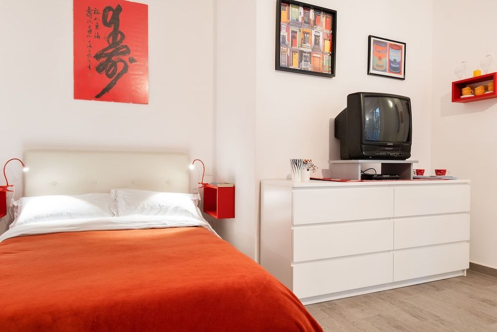 Giardini Margherita Monolocale con Balcone Studio 3