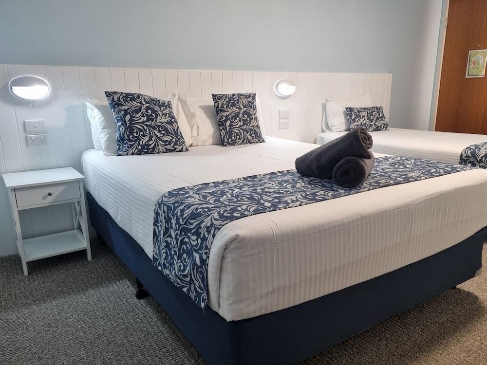 Classic Twin Room