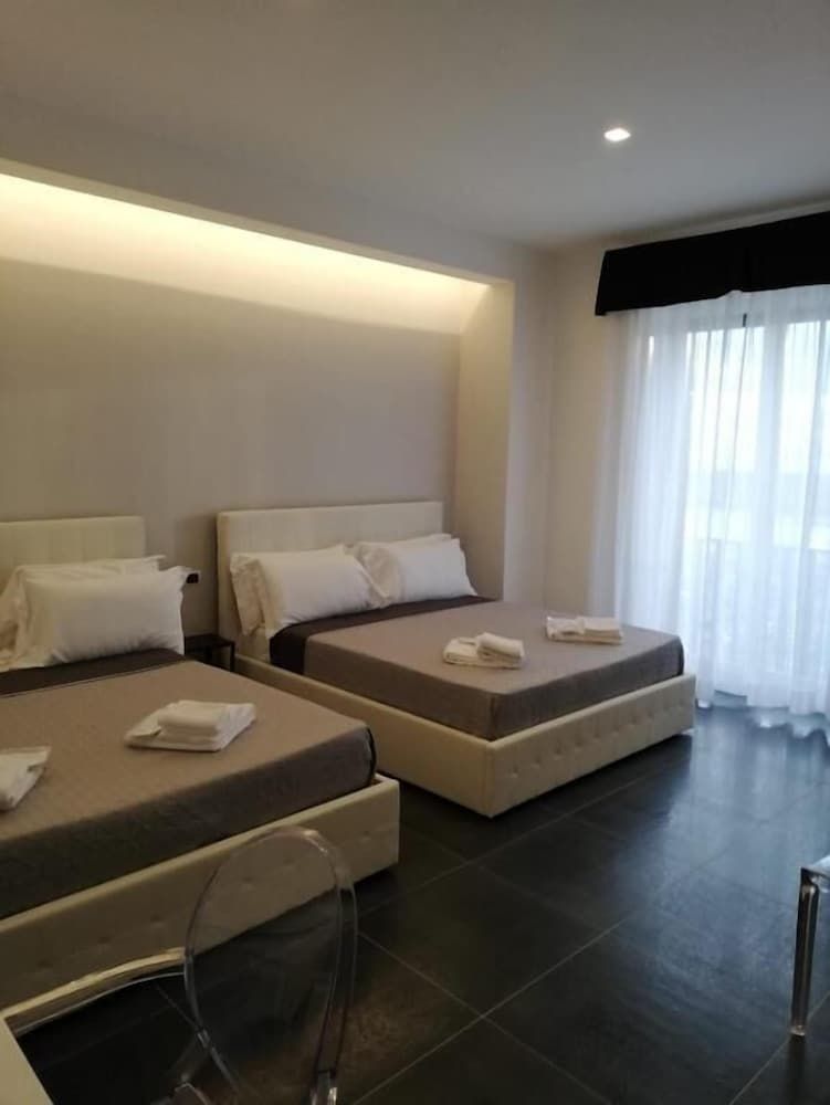 Venere Bellevue Deluxe Quadruple Room