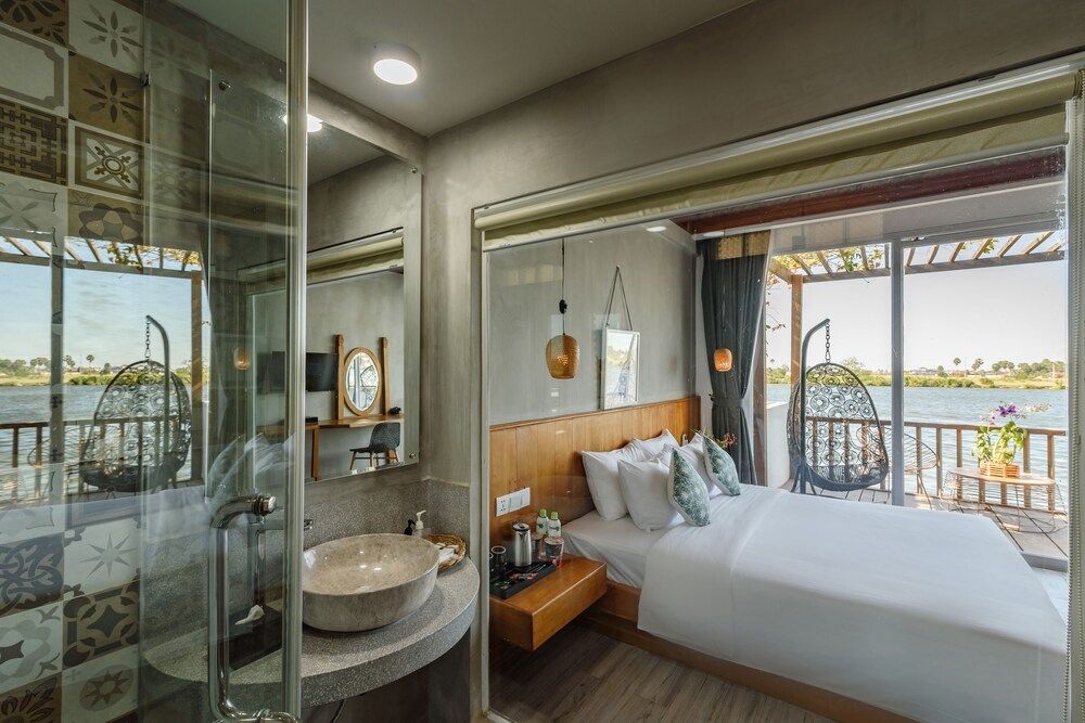 Phka Kravan Boutique Deluxe Double with Balcony and Sea View (107.108) 3