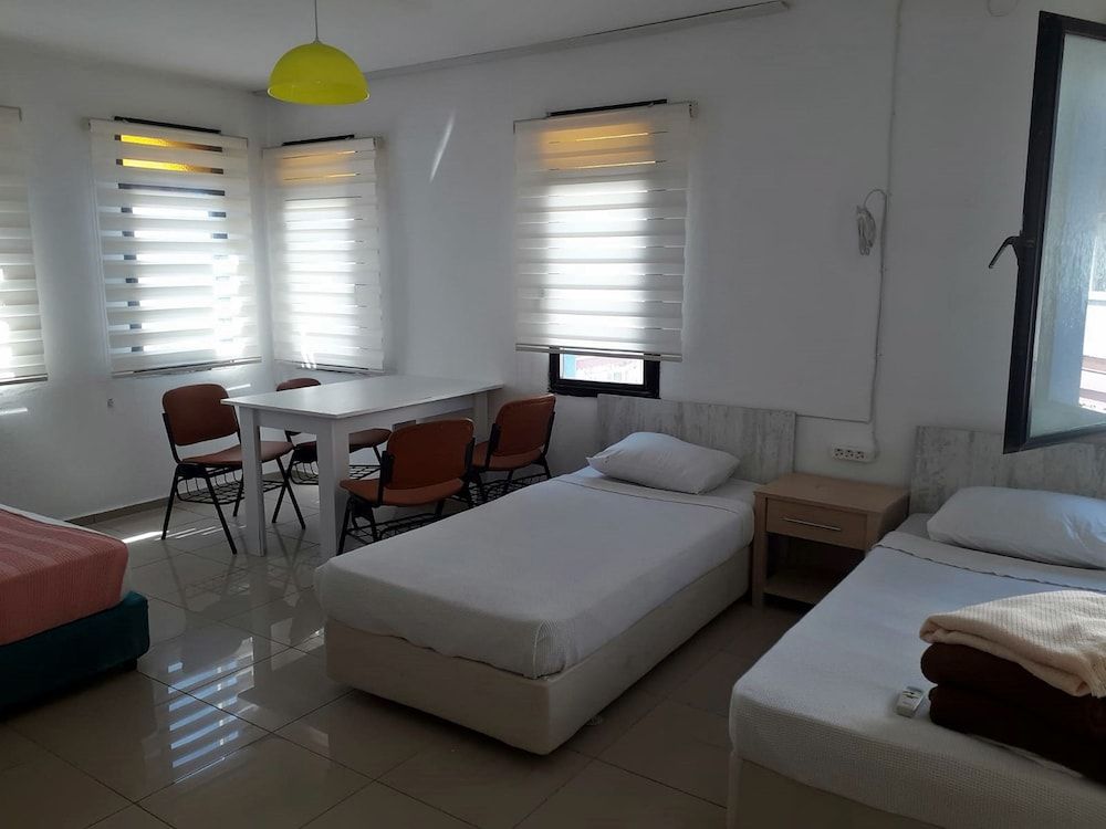 Bolero Apart Hotel Economy Room, Multiple Beds 6