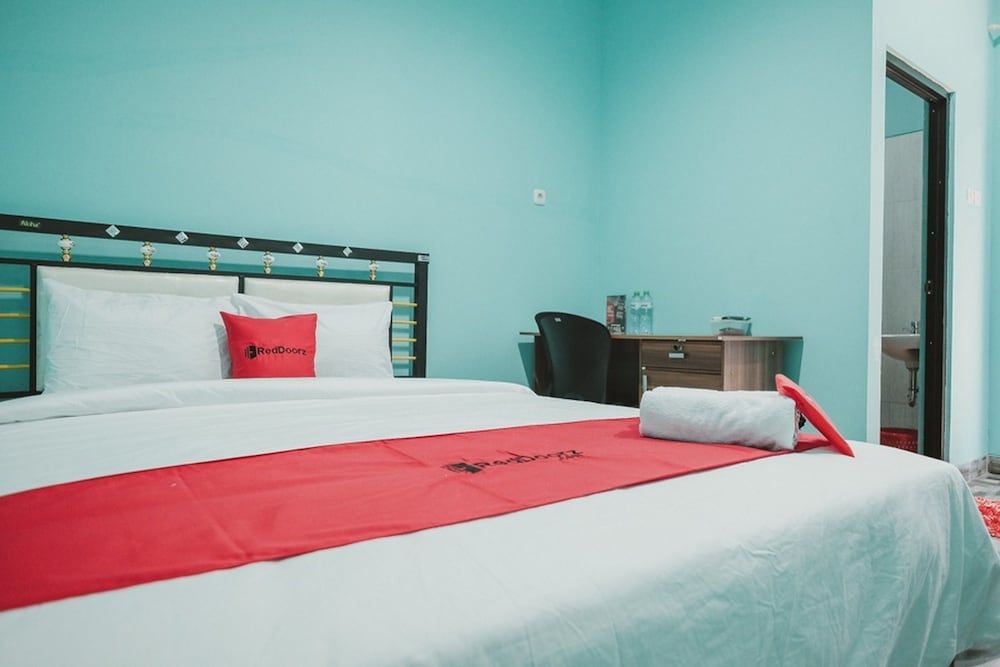 undefined RedDoorz near RSUD Koja