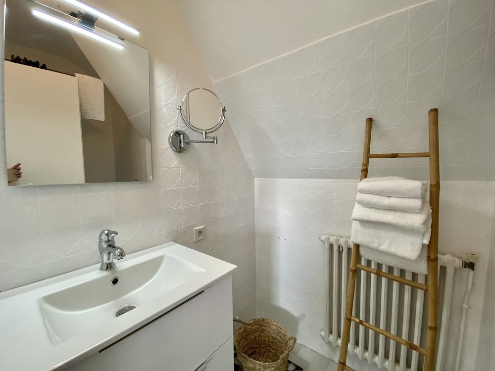 Maison des Dunes Economy Room 7