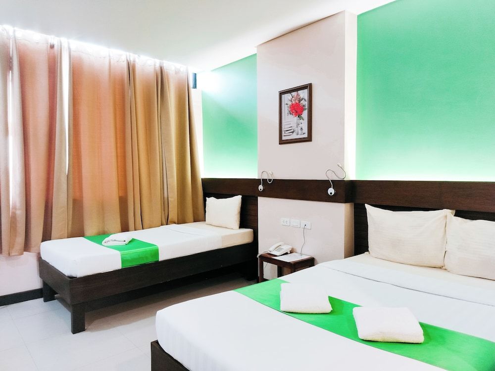 Cres Ebo Mansion Hotel and Bistro Deluxe Double Room, Non Smoking