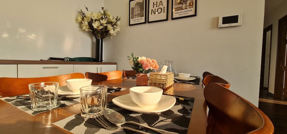 undefined Canh Apartment in Vinhome Skylake 8