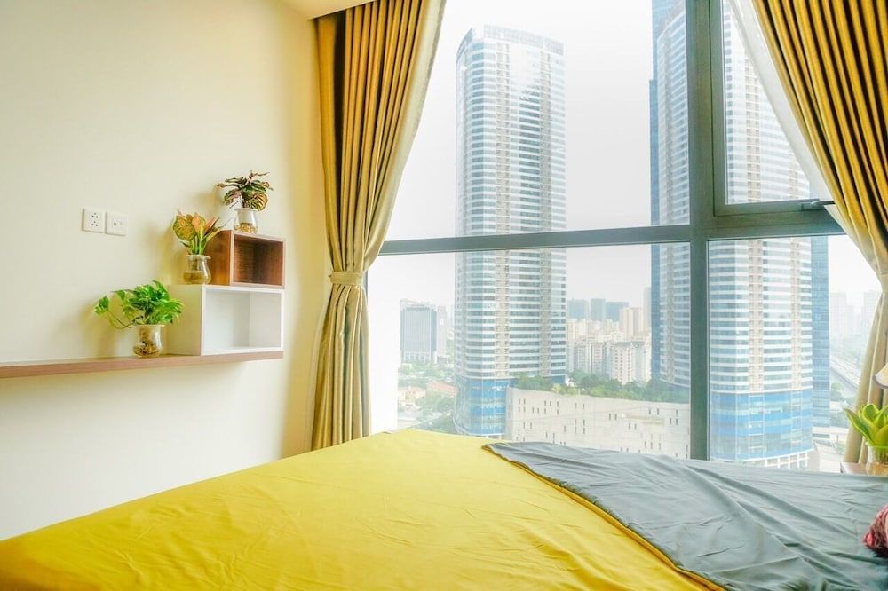 undefined Canh Apartment in Vinhome Skylake 3