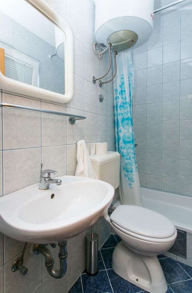 Apartment & Room Braica Twin Room (Twin Room) 9