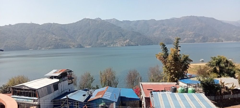 Hotel My Dream Double Room, Lake View 9