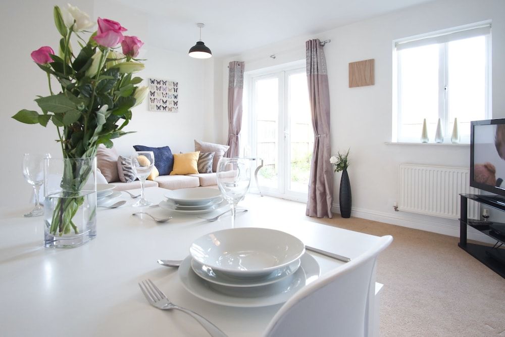 undefined Bank Side House 5