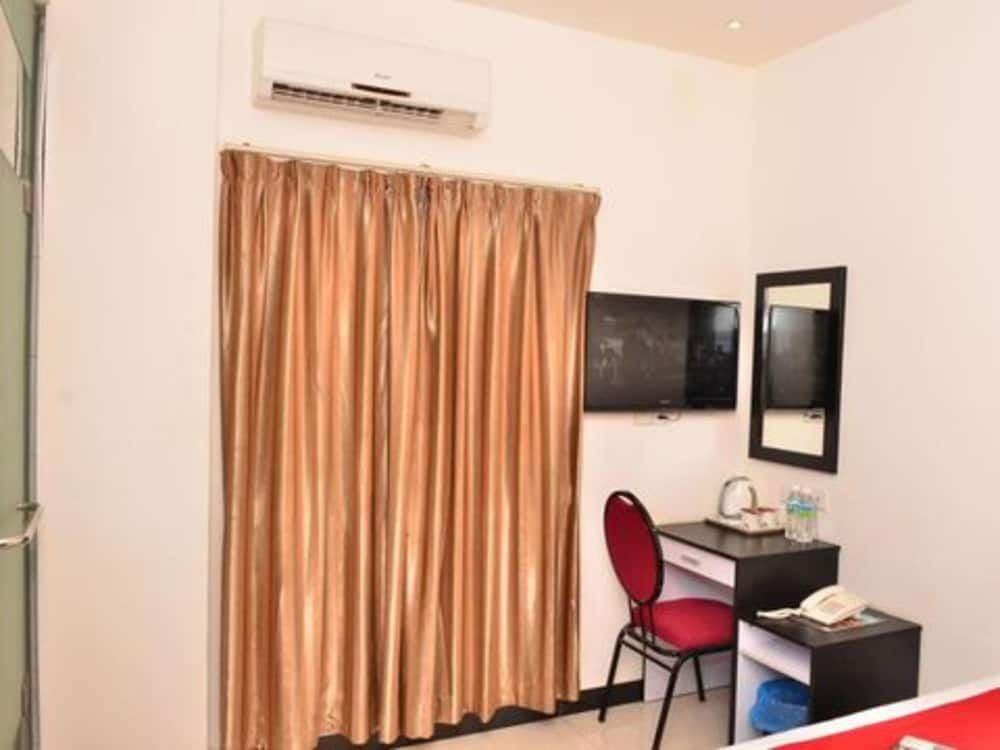 OYO 91087 Hotel Dspark Port Klang Family Suite 3