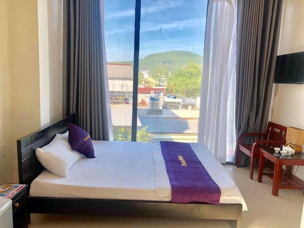 undefined Oscar Hotel