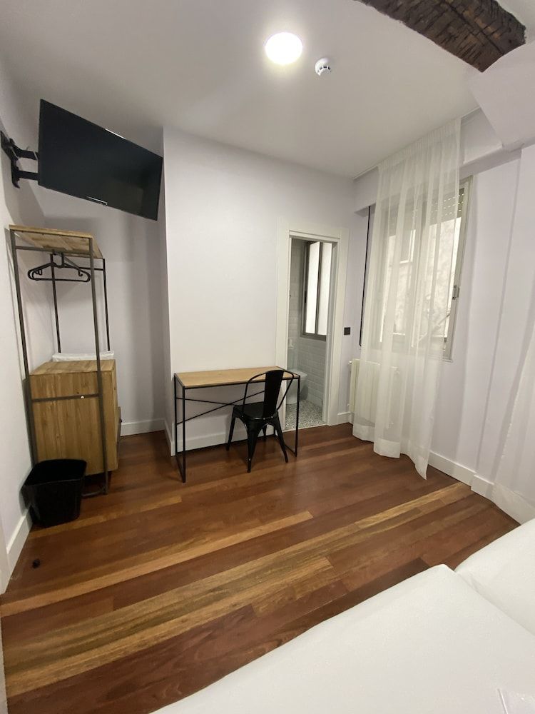 Casual Bilbao Mardones Twin Room