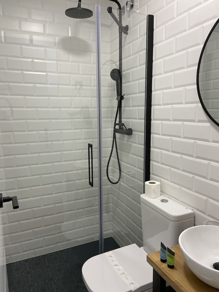 Casual Bilbao Mardones Twin Room 5