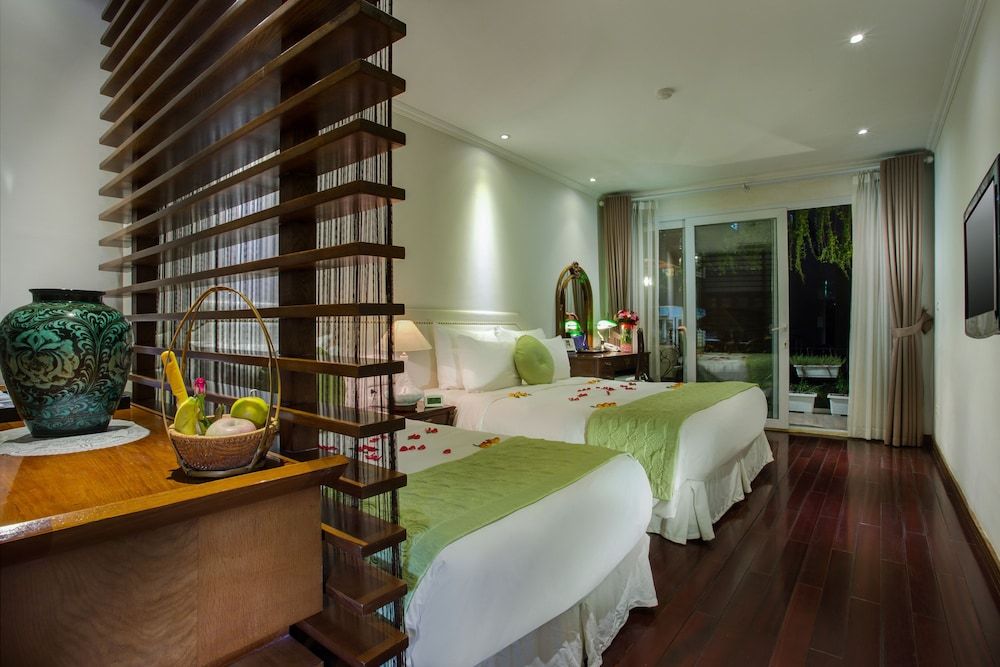 undefined Mercury Central Hotel Hanoi 2