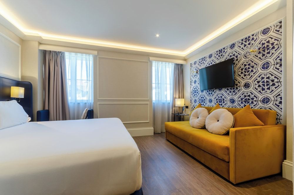 Deluxe Single Room (Superior)