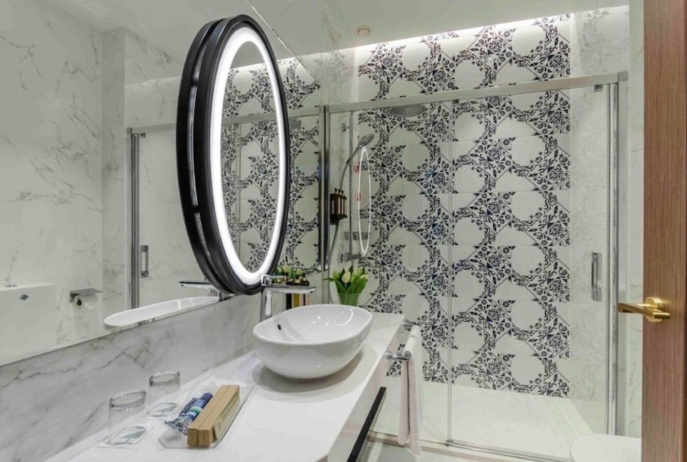 Eurostars Lisboa Baixa Deluxe Room 6