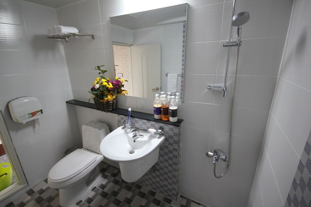 Hadong RG Pension Pyeonbaek 2 Rooms 4