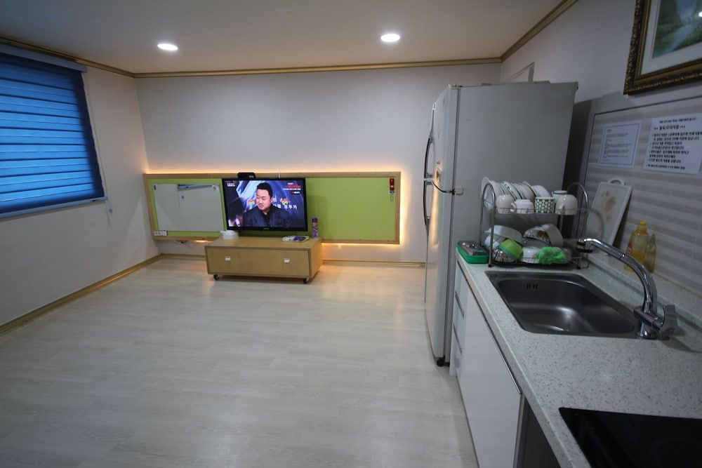 Hadong RG Pension Pyeonbaek 2 Rooms 15