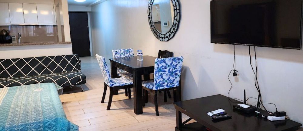 Tess and Tessha Condotel near T3 Airport Studio, 1 Queen Bed 12