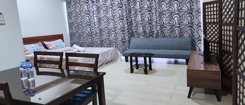 Tess and Tessha Condotel near T3 Airport Studio, 1 Queen Bed 7