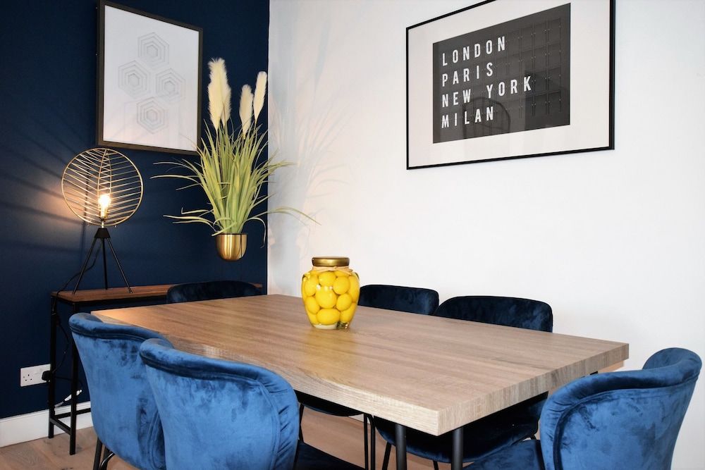 Frederick Place Your Apartment Apartment, 2 Bedrooms 11