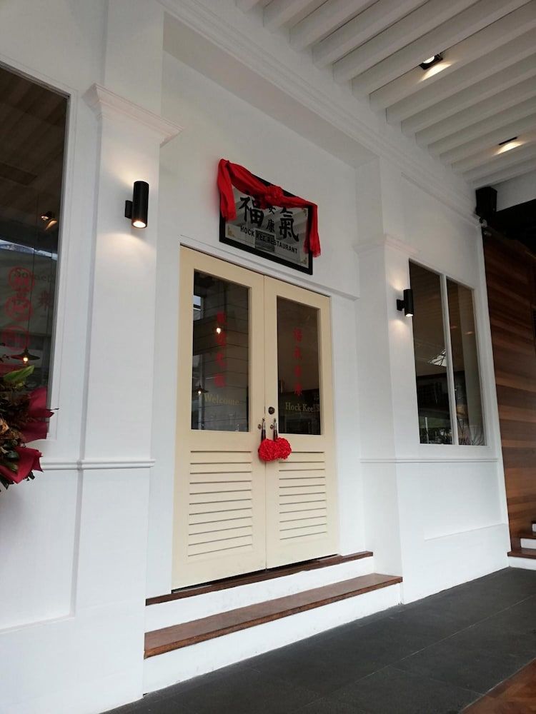 undefined Twin Galaxy Residences 5