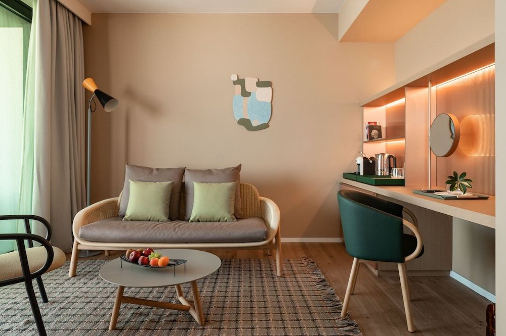 Exclusive Studio Suite, Hot Tub