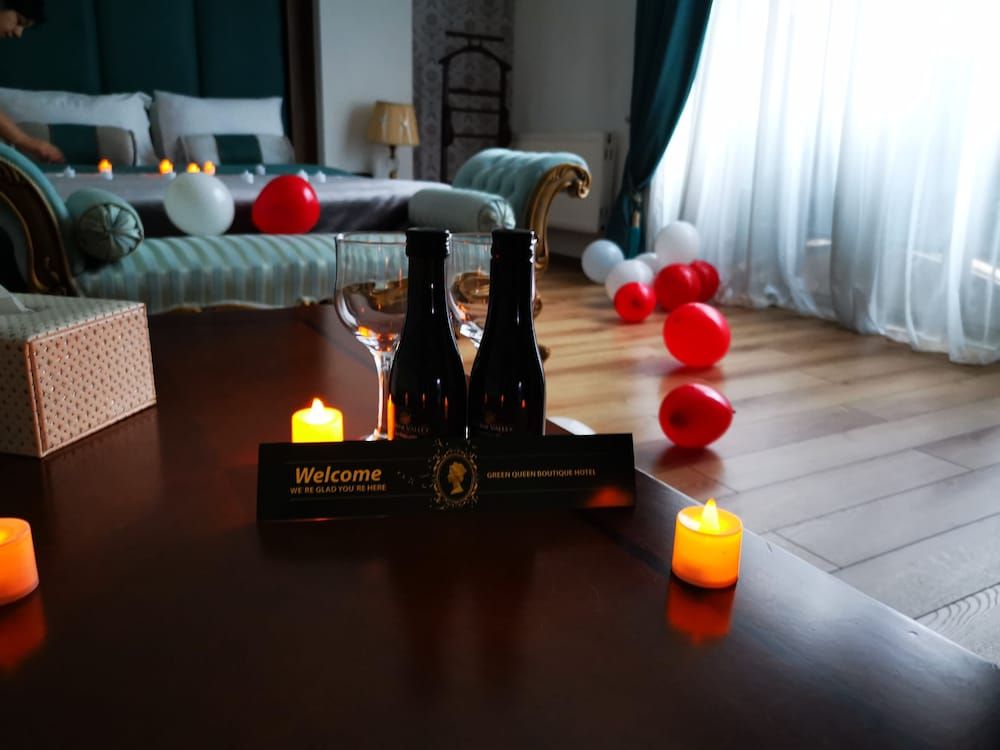 Green Queen Hotel Deluxe Double Room, 1 Double Bed 9