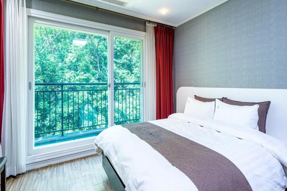 Namwon Hanjeungwonstay Pension Basic Room, 1 Bedroom (308ho(Chwisabulga)) 5