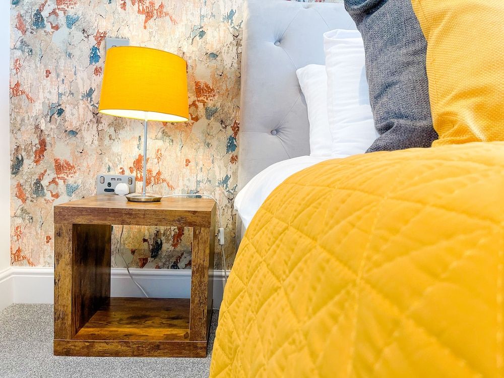 Ashfield Altrincham King Double Room 30