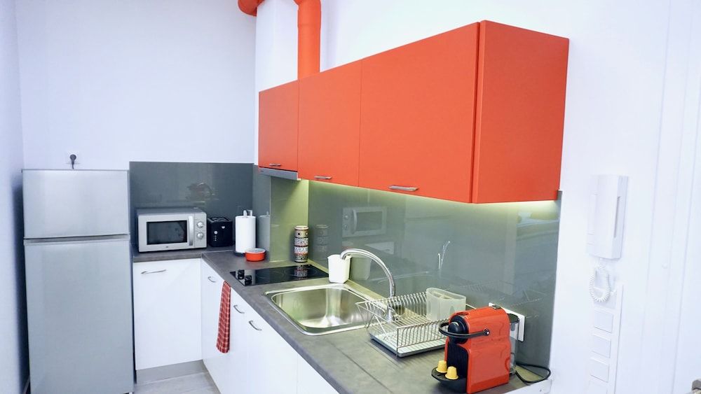 undefined Urban Design Apt in Athens 8