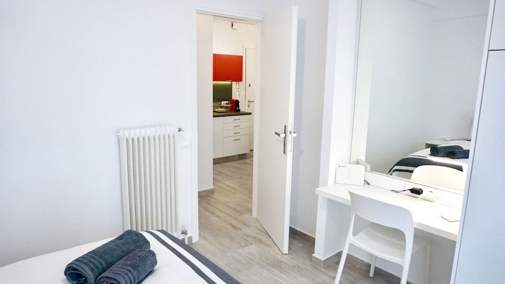 undefined Urban Design Apt in Athens 10