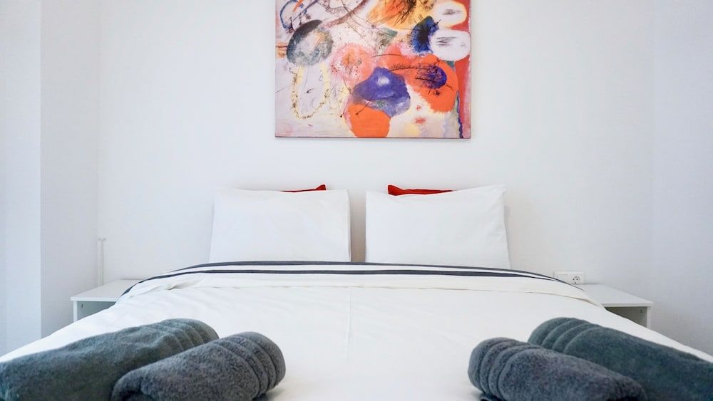 undefined Urban Design Apt in Athens 3