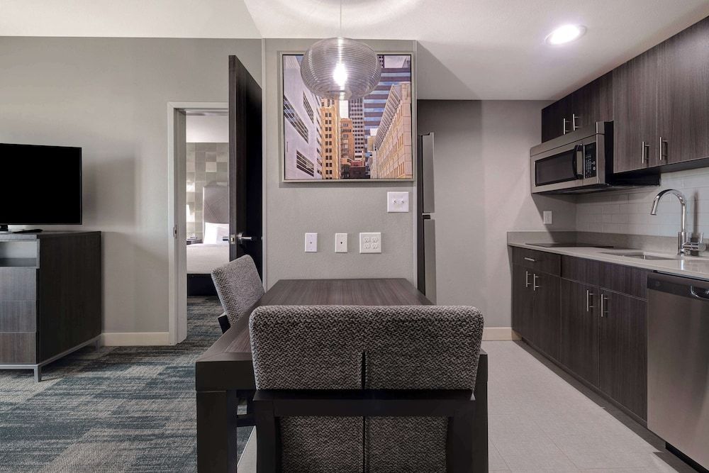 Suite, 2 Queen Beds, Accessible (Hearing)