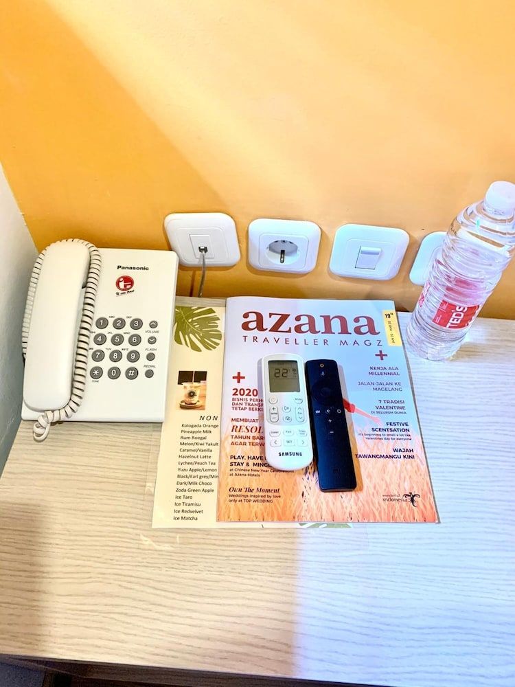 undefined Front One Cabin Sunter 6