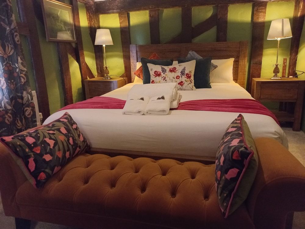 undefined The Hole In The Wall 7