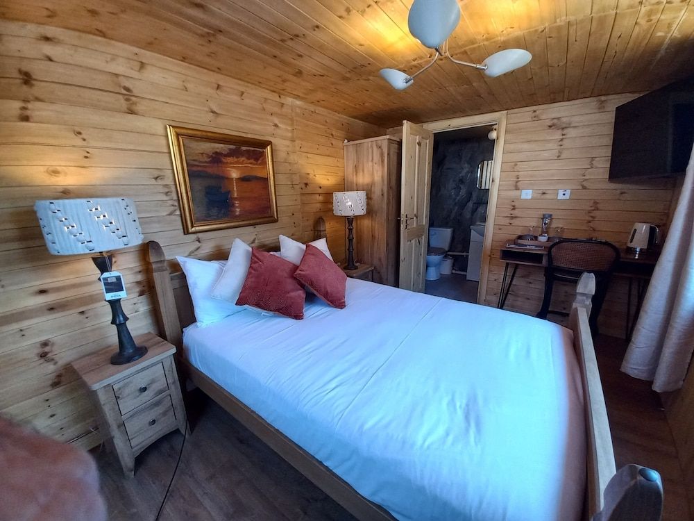 The Hole In The Wall