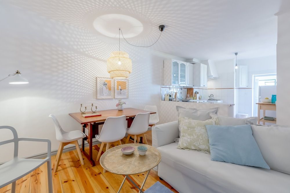 Bright & Spacious Alfama Typical Apartment, By TimeCooler Apartment, 2 Bedrooms 2