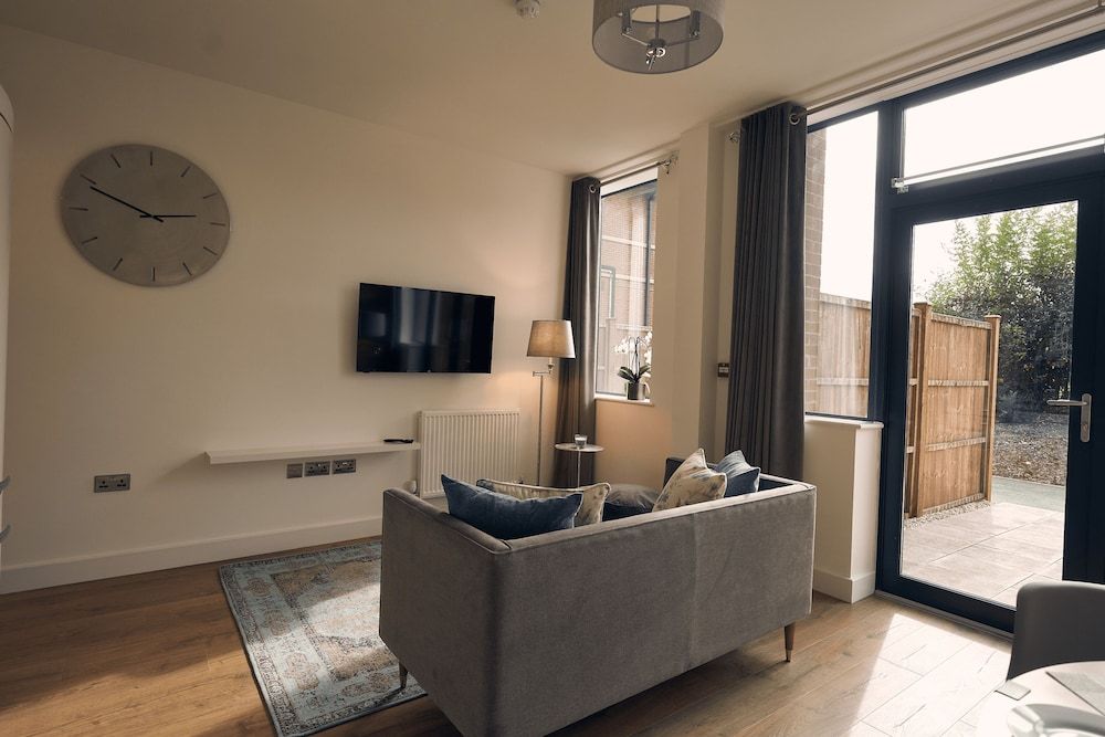 Herongate Apartments Standard Apartment, Private Bathroom (Kingfisher) 6