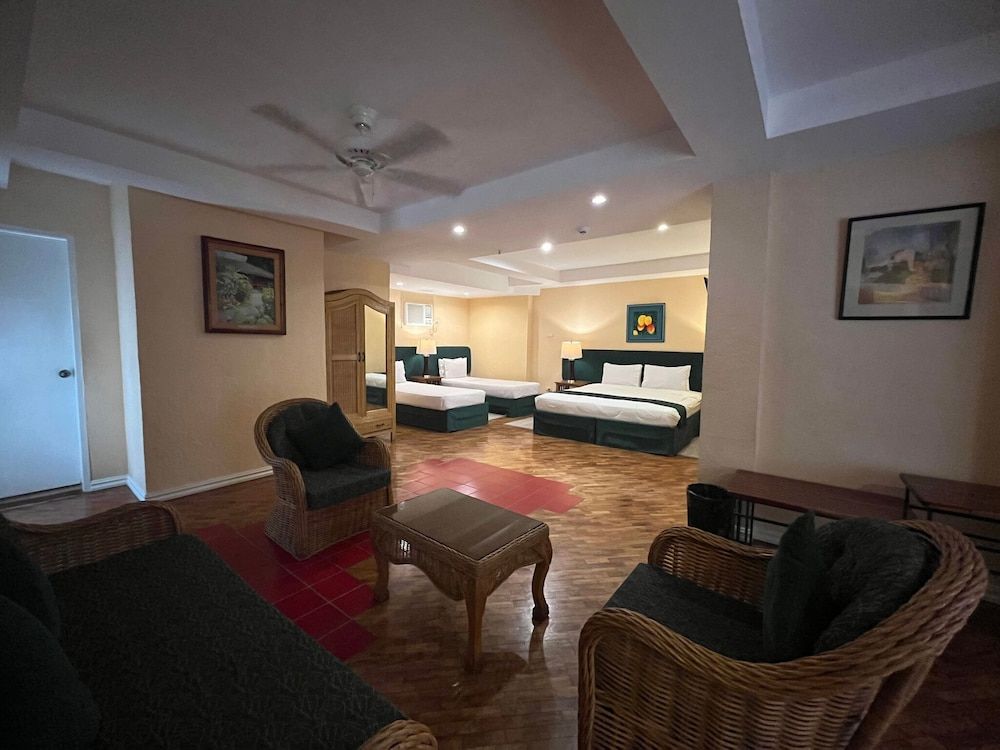 Coco Grande Hotel Family Executive 4