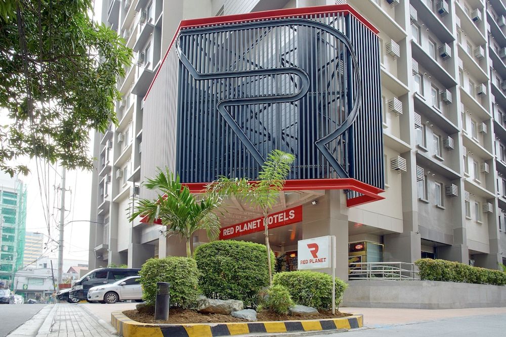 undefined Red Planet Makati Avenue Manila 2