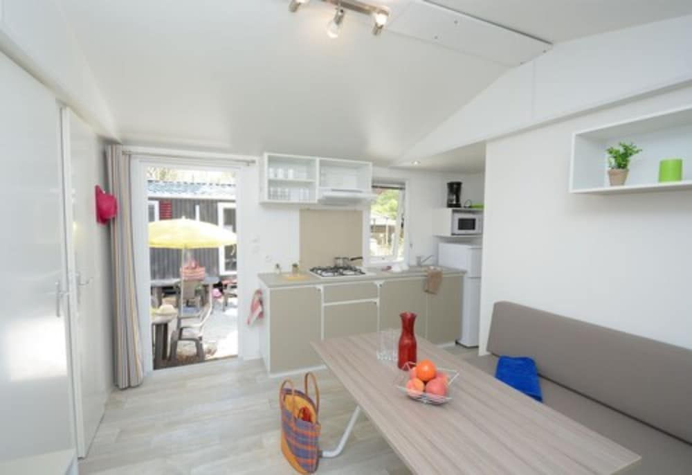Mobile Home, 2 Bedrooms
