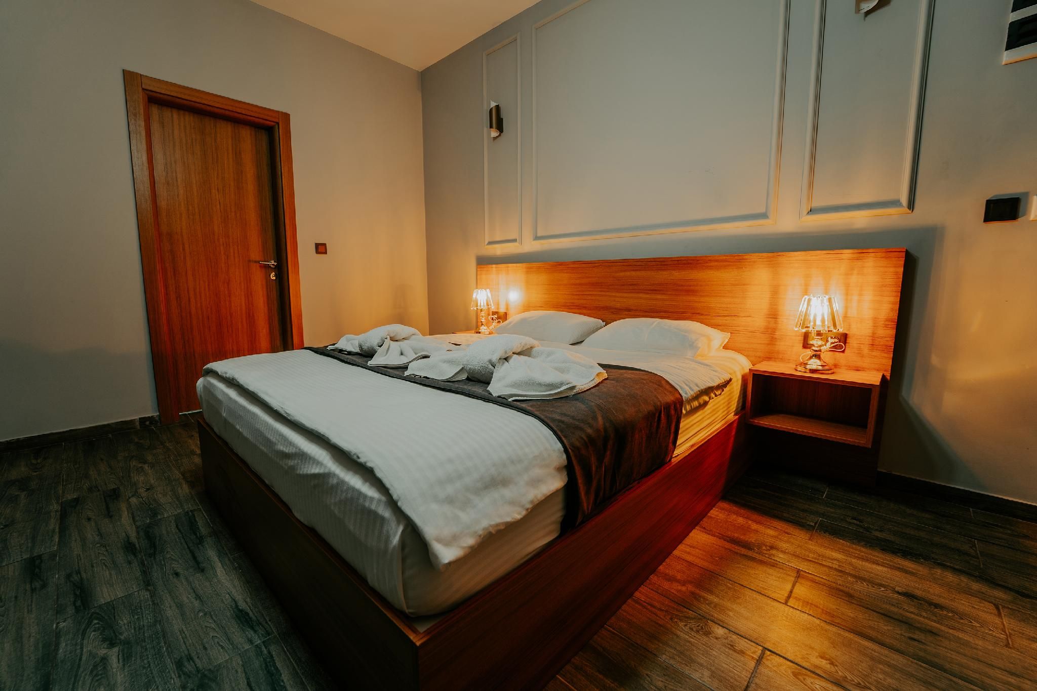 undefined Grand Quars Hotel 10