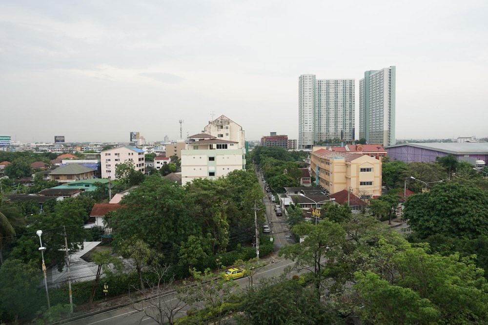 undefined Grand Seven Place 4