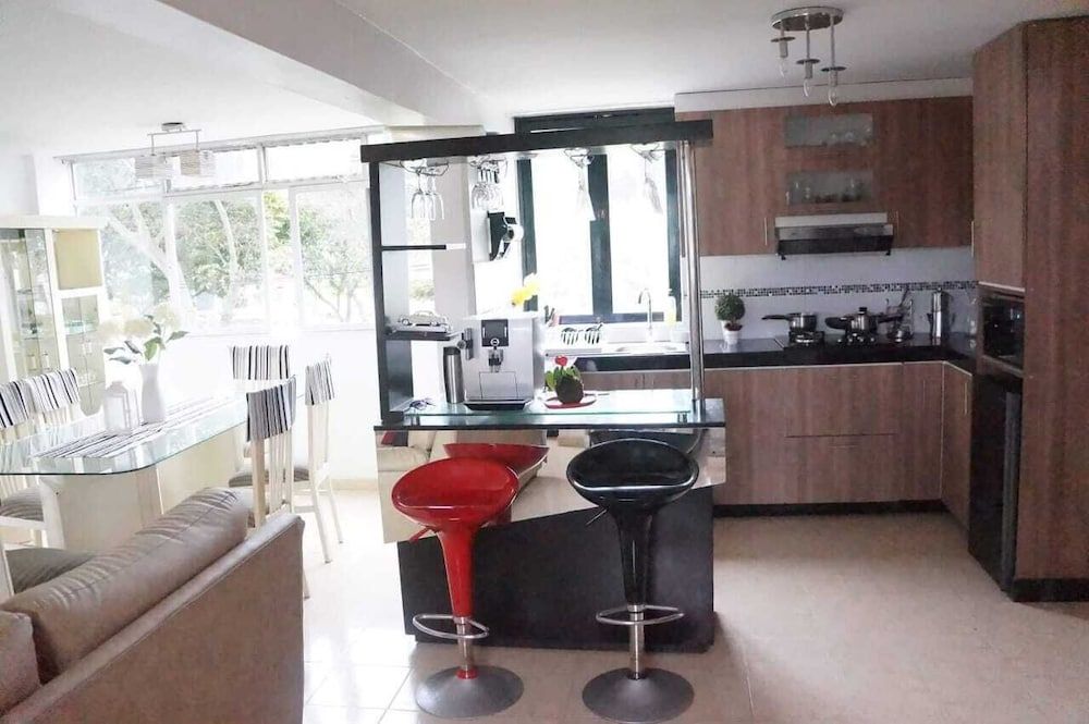 undefined Miraflores4U 6