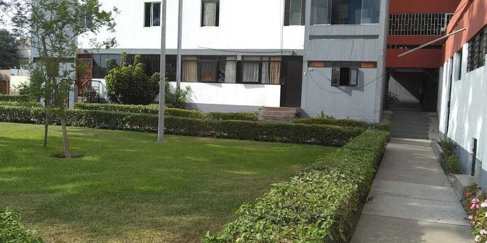 undefined Miraflores4U 9