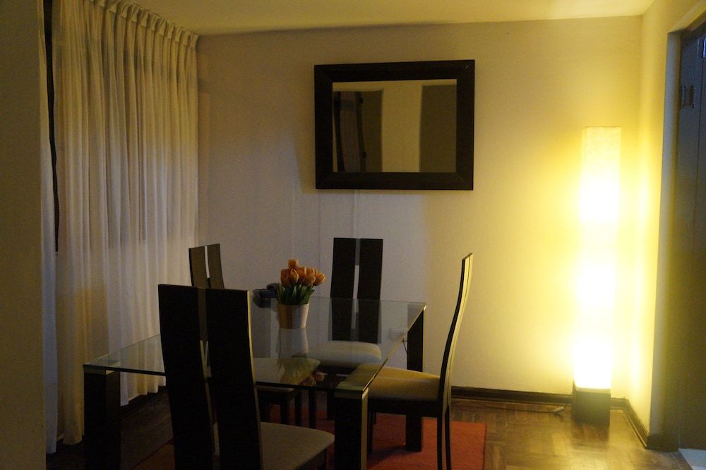 undefined Miraflores4U 5