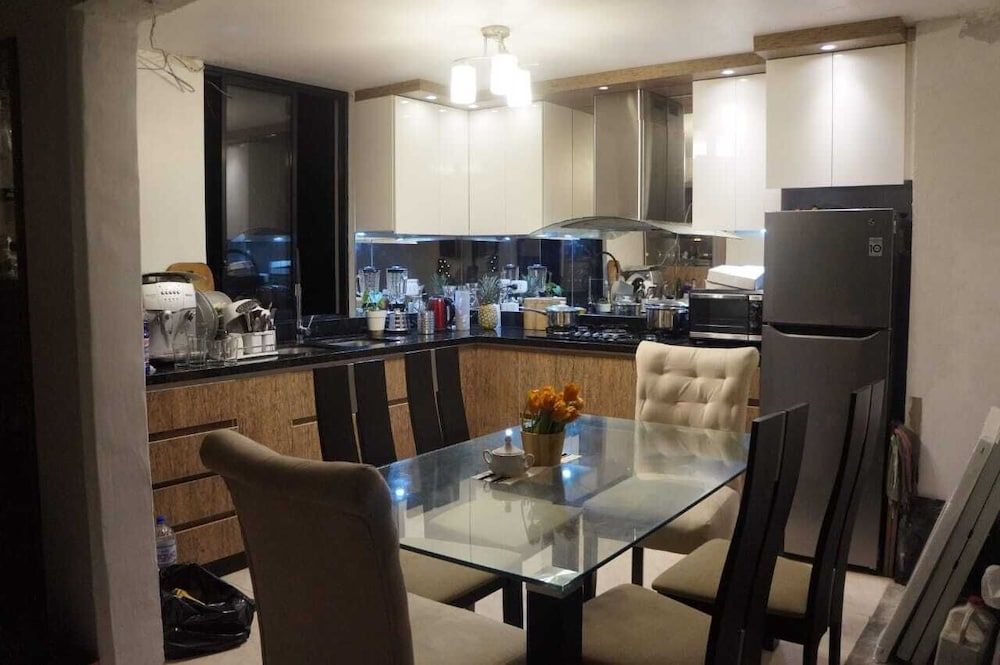 undefined Miraflores4U 7