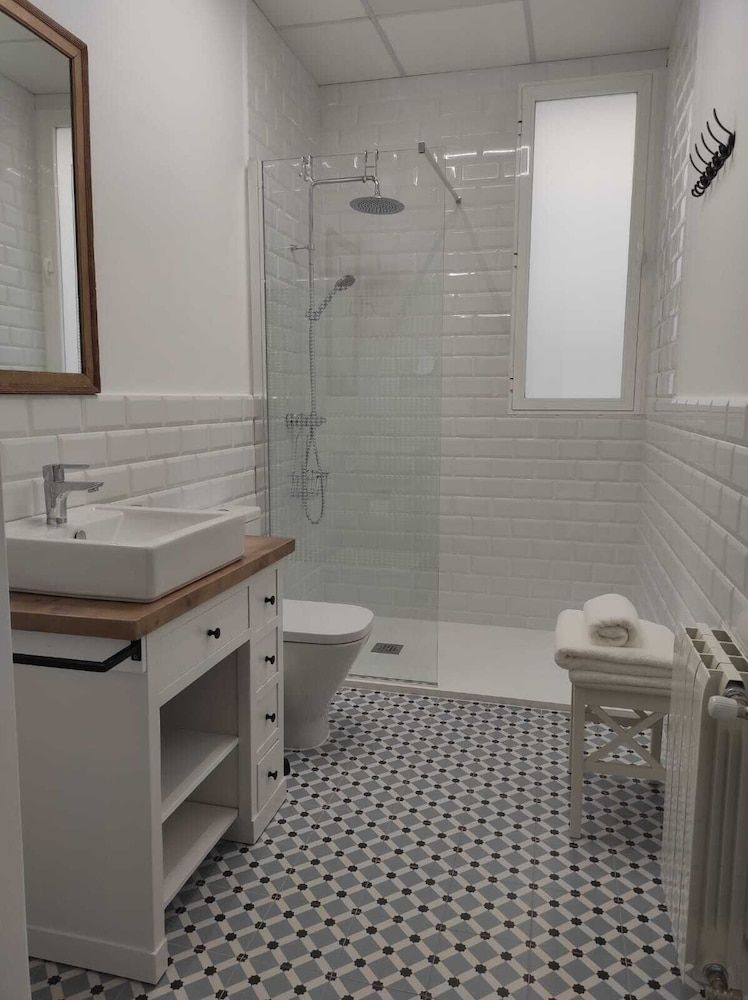 Apartamentos Petronila 1881 Family Apartment, Private Bathroom, Courtyard View (2 Habitaciones) 11