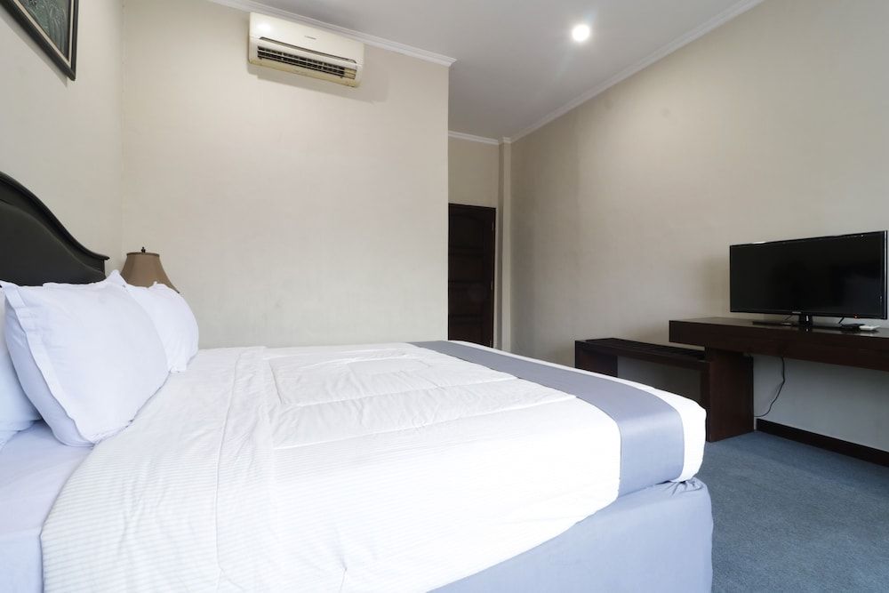 Hotel Antariksa Deluxe Room 5